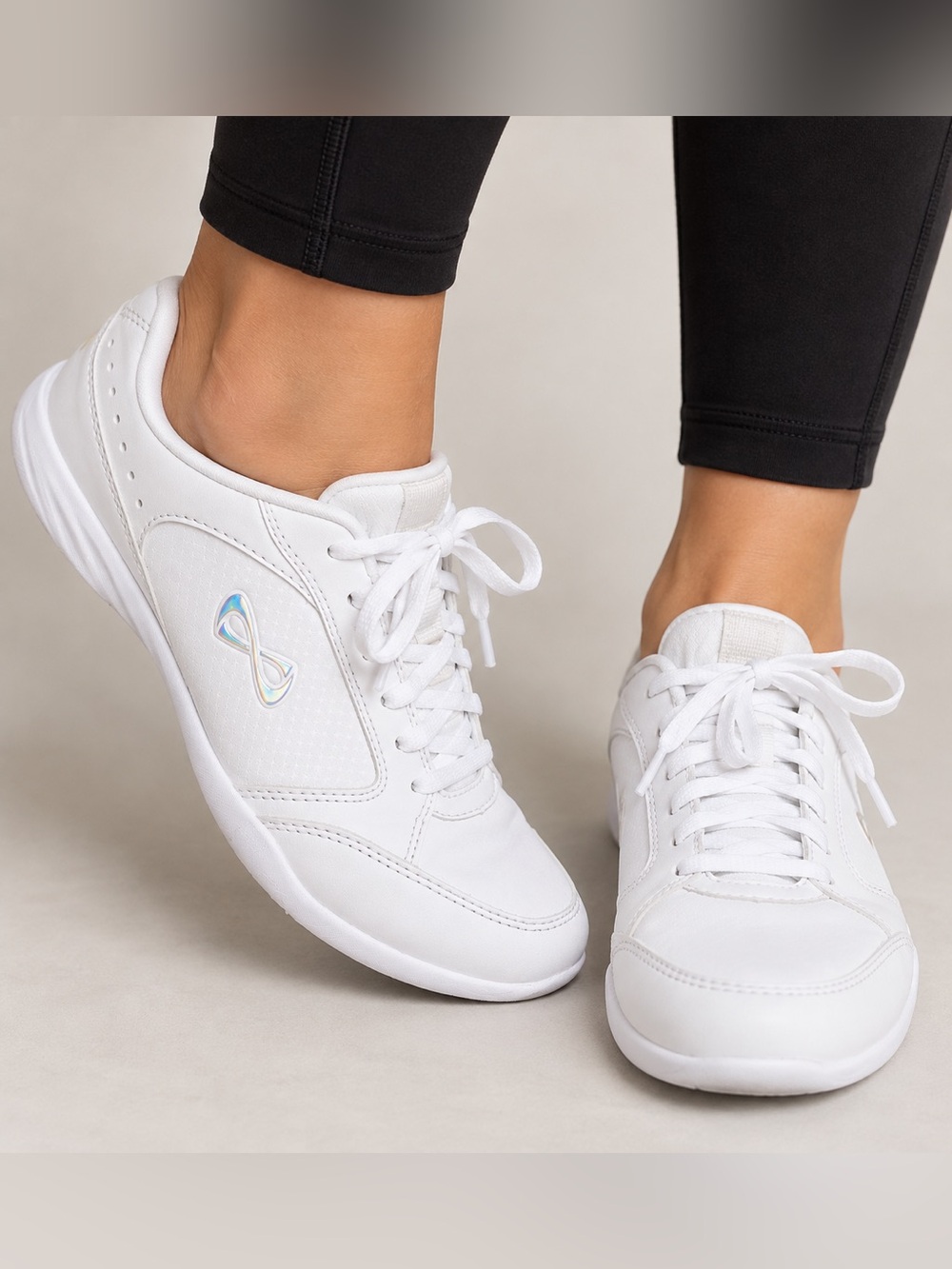 Nfinity Fearless Cheer Shoes Womens 6.5 White Lightweight Cheerleading Sneakers